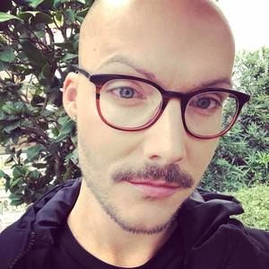 Meet your Posher, Robbie